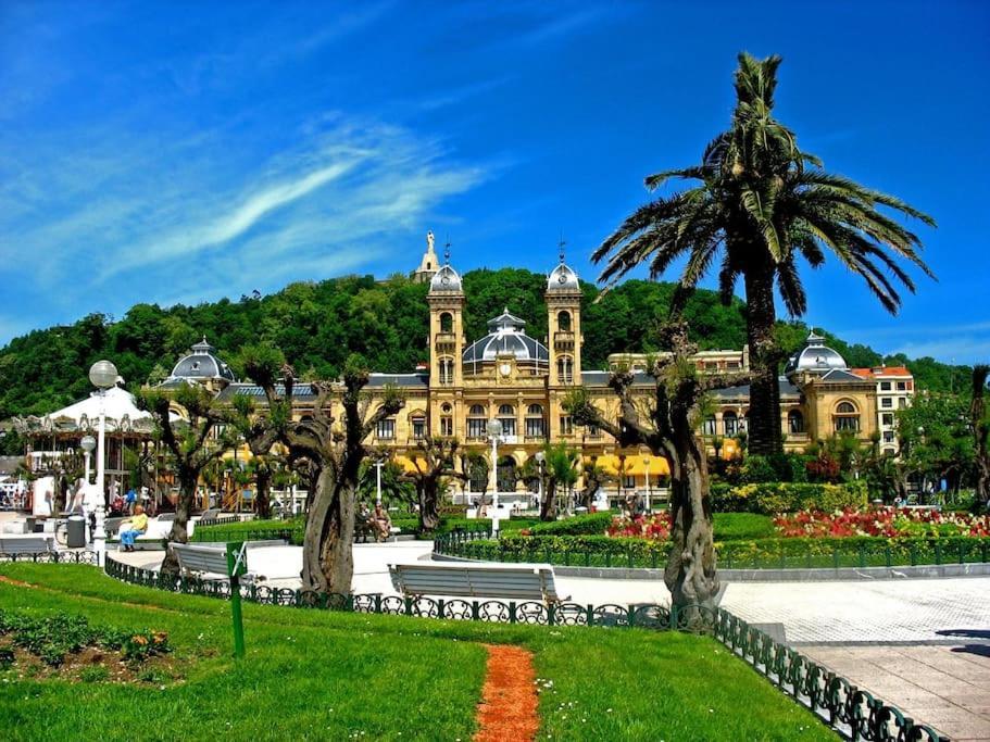 Appartamento Okendo Aparment San Sebastián Esterno foto